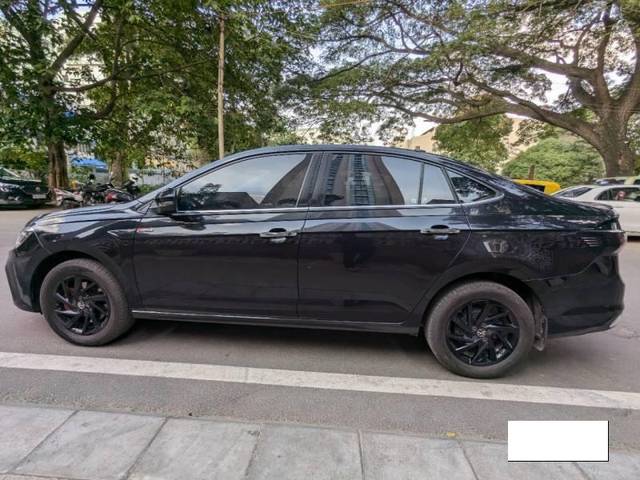 https://images10.gaadi.com/usedcar_image/4321462/original/processed_07ba5a8b2844f7e7de0004b37e5cd427.jpeg?imwidth=6402