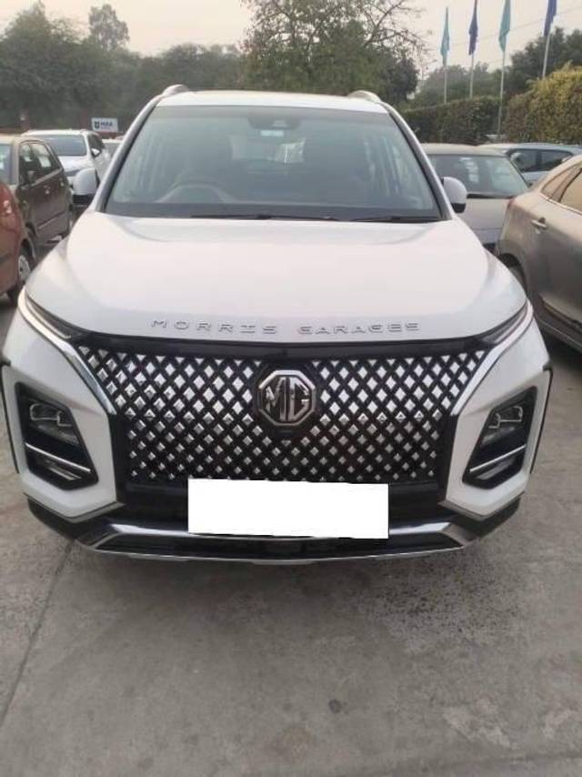 https://images10.gaadi.com/usedcar_image/4321467/original/processed_752ce0474cca01b895a5478f5b888874.jpg?imwidth=6400