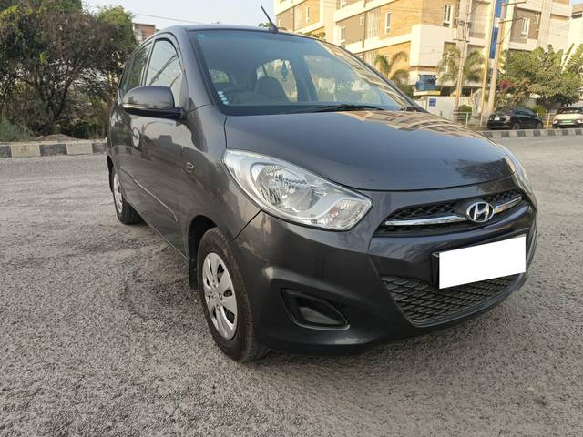 https://images10.gaadi.com/usedcar_image/4321693/original/processed_3355cf6ee405289af850a6cdff26d133.jpg?imwidth=6401