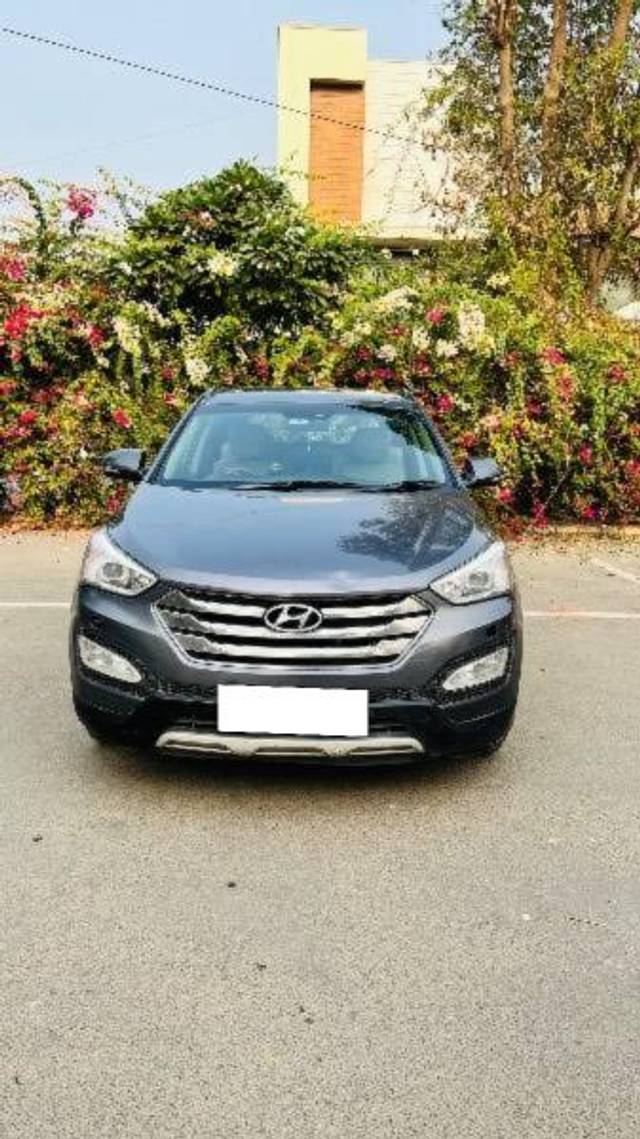 https://images10.gaadi.com/usedcar_image/4321770/original/processed_2ac1061c-88e9-46a4-9794-ff4447b5a21d.jpeg?imwidth=6400