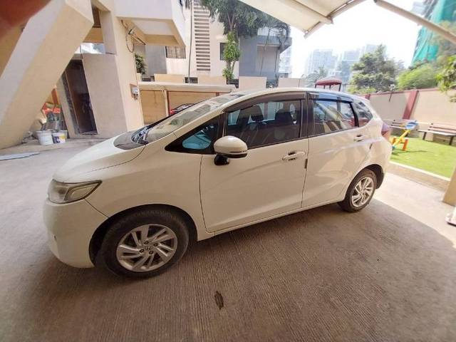 https://images10.gaadi.com/usedcar_image/4321954/original/e8c09a5425d6cb55466f71e4c28bf2c1.jpg?imwidth=6402