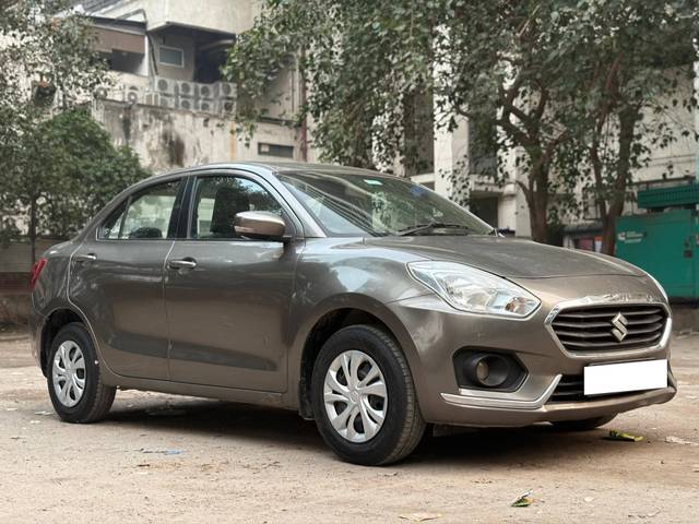 https://images10.gaadi.com/usedcar_image/4322005/original/processed_d984c89db834e5e780cd4f54e9c7eaf0.jpg?imwidth=6400