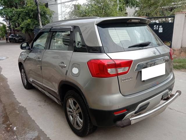 https://images10.gaadi.com/usedcar_image/4322081/original/processed_25bf7fa4907f00300ea6d21f1ad701db.jpg?imwidth=6402