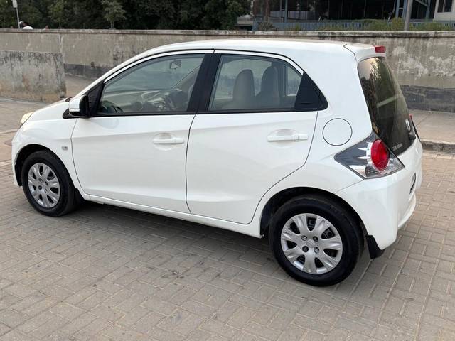 https://images10.gaadi.com/usedcar_image/4322114/original/8b5e71ac5f2080725d1b09ba88157351.jpg?imwidth=6402