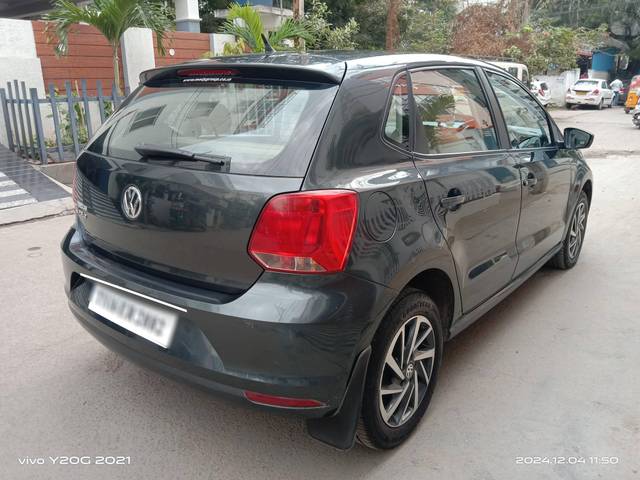 https://images10.gaadi.com/usedcar_image/4322169/original/processed_f37d7ca40122715631bffb247465c5e1.jpg?imwidth=6401