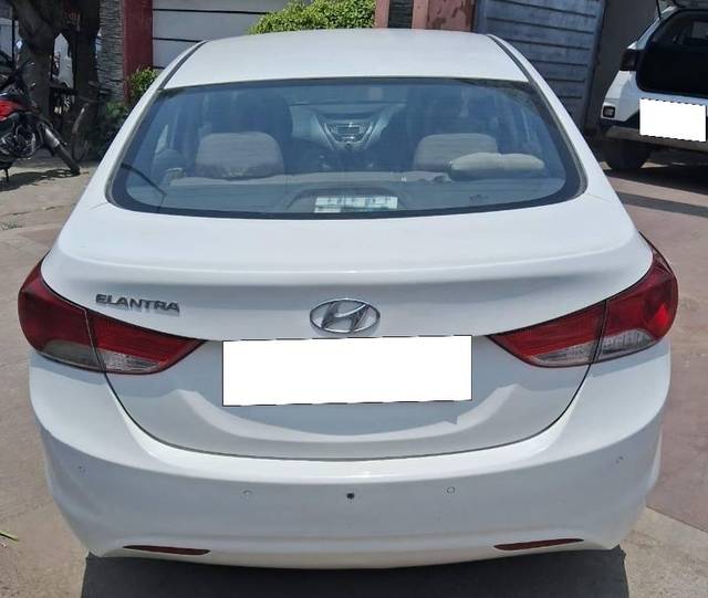 https://images10.gaadi.com/usedcar_image/4322205/original/processed_c3298d72187b969d94f8894ed3666695.jpg?imwidth=6402