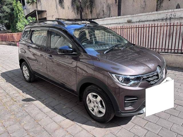 https://images10.gaadi.com/usedcar_image/4322247/original/processed_e8d028dff861cdd92cffaa3c12f94ca6.jpg?imwidth=6400