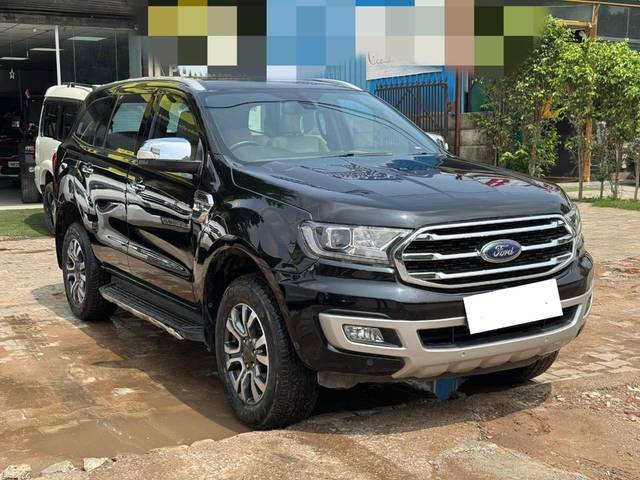 https://images10.gaadi.com/usedcar_image/4322263/original/processed_1be09fcc08de62674bd6be9a1e396440.jpg?imwidth=6400