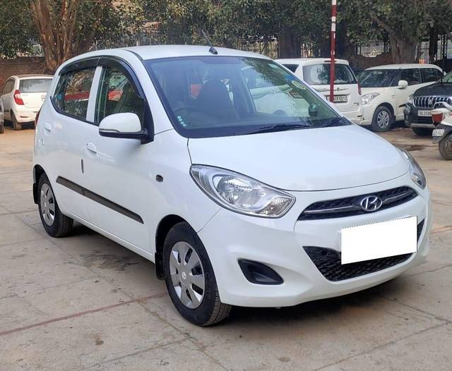 https://images10.gaadi.com/usedcar_image/4322329/original/processed_eb88bdf0da4a343ea64b7f320115e8c5.jpg?imwidth=6400