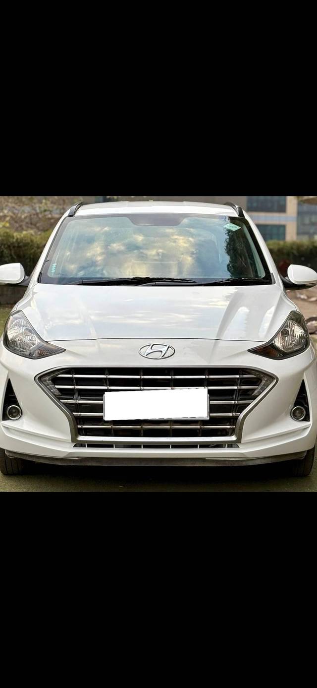 https://images10.gaadi.com/usedcar_image/4322481/original/processed_193eade353287556ffa5127e219ff05f.jpg?imwidth=6400