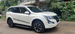 Mahindra XUV500 Mahindra XUV500 W11 BSIV