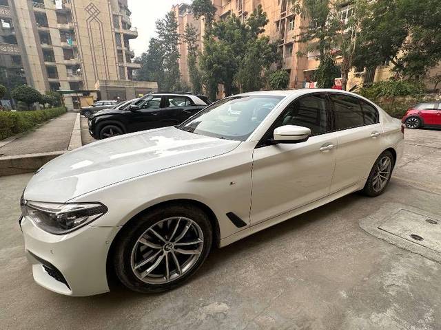 https://images10.gaadi.com/usedcar_image/4322515/original/6d6ee50583164efb460b23045c66f19e.jpg?imwidth=6402