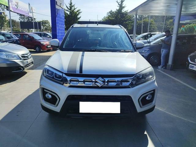 https://images10.gaadi.com/usedcar_image/4322573/original/processed_54b9b7284ff3eac4dfe120c80a31f695.jpg?imwidth=6400