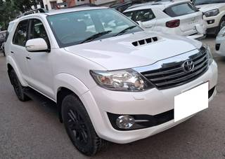 Toyota Fortuner 2011-2016 Toyota Fortuner 4x2 AT