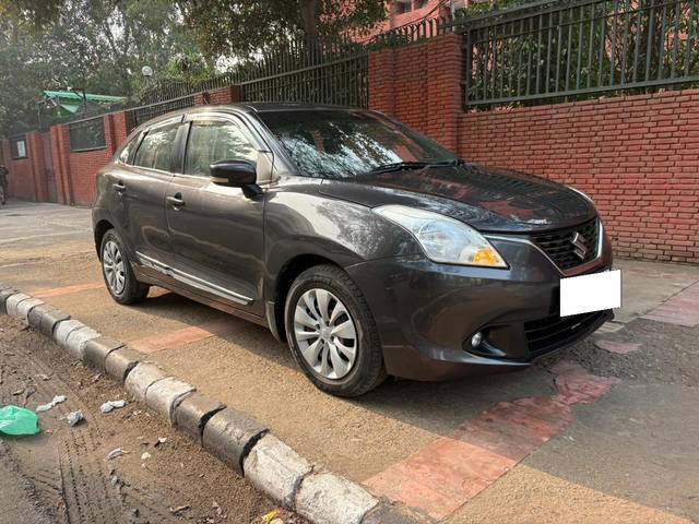 https://images10.gaadi.com/usedcar_image/4322661/original/processed_19a1bad56cef38bc7c965926ed1bbf2e.jpg?imwidth=6400