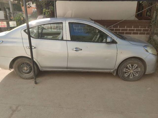 https://images10.gaadi.com/usedcar_image/4322668/original/5684e637e0e37ff70c23a11dad103627.jpg?imwidth=6401