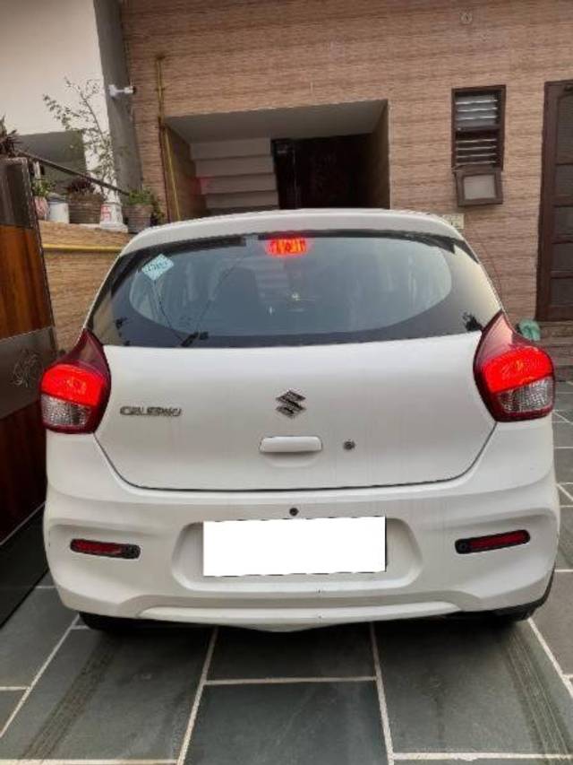 https://images10.gaadi.com/usedcar_image/4322691/original/processed_08ca3b24-b156-4590-a977-c920f816440d.jpg?imwidth=6402