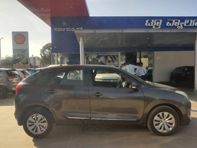 https://images10.gaadi.com/usedcar_image/4322709/original/processed_2fe0fa65180aa72358daed79c20b60cf.jpg?imwidth=6401