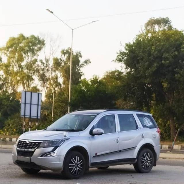 https://images10.gaadi.com/usedcar_image/4322729/original/9865b52bd4c871029a974c16d4e1d6c5.jpeg?imwidth=6402