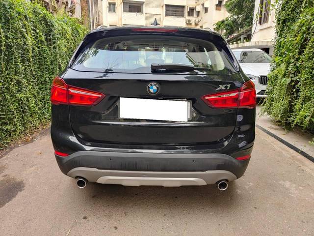 https://images10.gaadi.com/usedcar_image/4322732/original/processed_0e8a620f60162203fb9696e5fb290899.jpeg?imwidth=6401