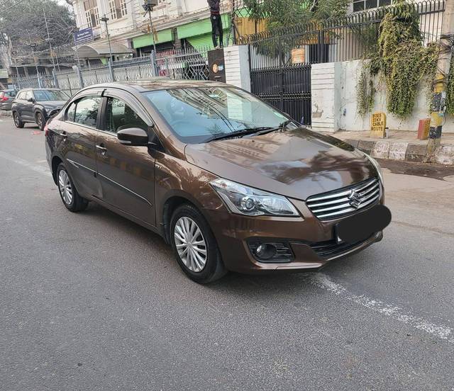 https://images10.gaadi.com/usedcar_image/4322764/original/processed_55645968d7414a9c71aabac377cb3713.jpg?imwidth=6400