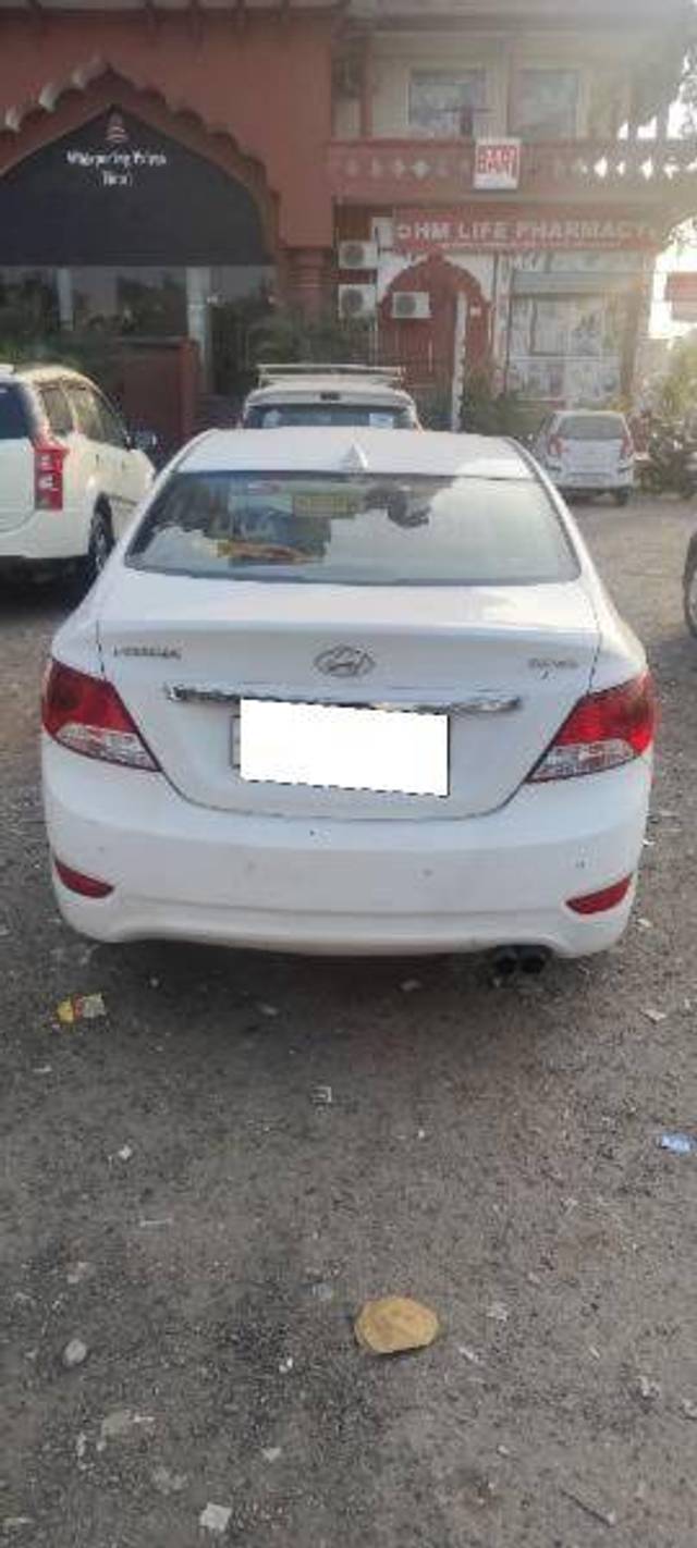 https://images10.gaadi.com/usedcar_image/4322798/original/93b88b2f84545ceae370658923acfc36.jpg?imwidth=6401