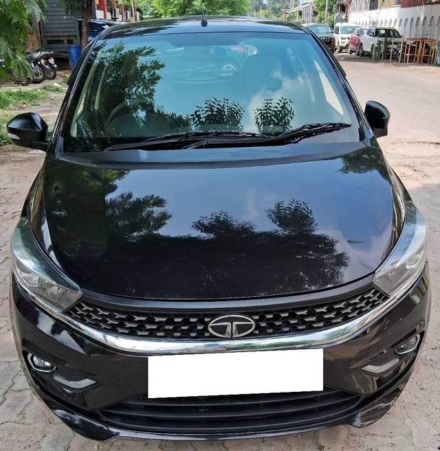 https://images10.gaadi.com/usedcar_image/4322811/original/processed_9985bc5ff23a94b4dc053cc473f47fd9.jpg?imwidth=6400