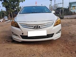 Hyundai Verna 2011-2015 Hyundai Verna 1.4 CRDi