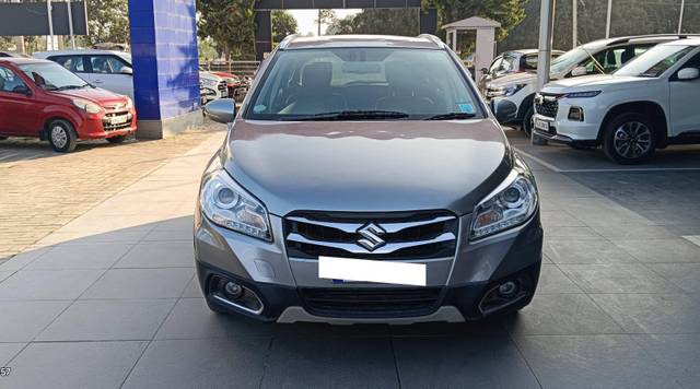 https://images10.gaadi.com/usedcar_image/4322817/original/processed_7d61f21356685b4b4b8e63ced1d7565f.jpg?imwidth=6400