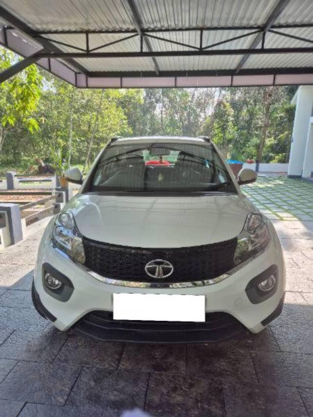 https://images10.gaadi.com/usedcar_image/4322849/original/processed_4217816f-e577-484e-90d8-6217b3c190cc.jpg?imwidth=6400