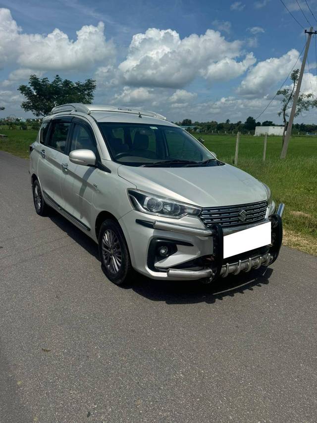 https://images10.gaadi.com/usedcar_image/4322859/original/processed_d405795f4aa3a9b235b1e54ed085e1a8.jpg?imwidth=6400