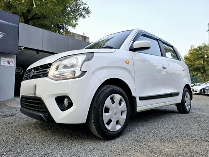 Second-hand 2019 Maruti Wagon R AMT VXI for sale in Ahmedabad