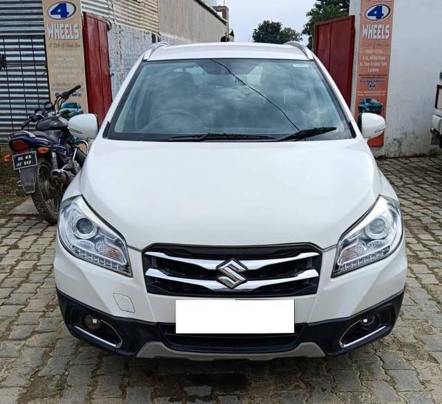 https://images10.gaadi.com/usedcar_image/4322957/original/processed_b85132ff18547f3751e2621bfdc2cd82.jpg?imwidth=6400