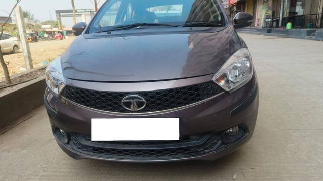 https://images10.gaadi.com/usedcar_image/4323163/original/processed_033761c4-4c25-4f8d-bda3-7188878f4792.jpeg?imwidth=6400