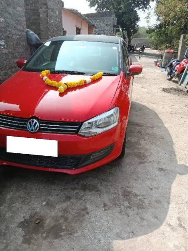 https://images10.gaadi.com/usedcar_image/4323167/original/processed_24d97e87-d666-4516-aed6-b5ca3194bf54.jpg?imwidth=6402