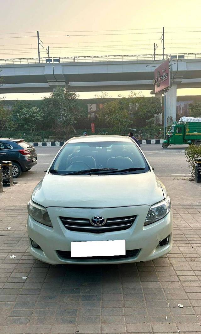 https://images10.gaadi.com/usedcar_image/4323198/original/processed_457c1663bb21ceb18d81f21ae5ae4478.jpg?imwidth=6402