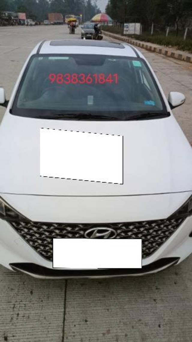 https://images10.gaadi.com/usedcar_image/4323392/original/processed_f97b0543-95c7-48b9-a1ef-23c3f24db050.jpg?imwidth=6402