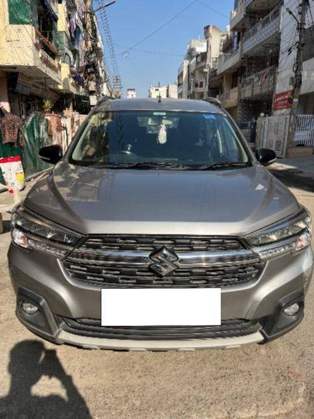 https://images10.gaadi.com/usedcar_image/4323430/original/f4ec29c77cce09e31ab63ab15969d204.jpeg?imwidth=6400