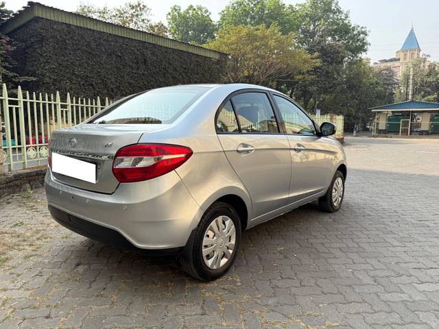 https://images10.gaadi.com/usedcar_image/4323463/original/processed_9f04af91291411d18e13f11c7faac50e.jpeg?imwidth=6402