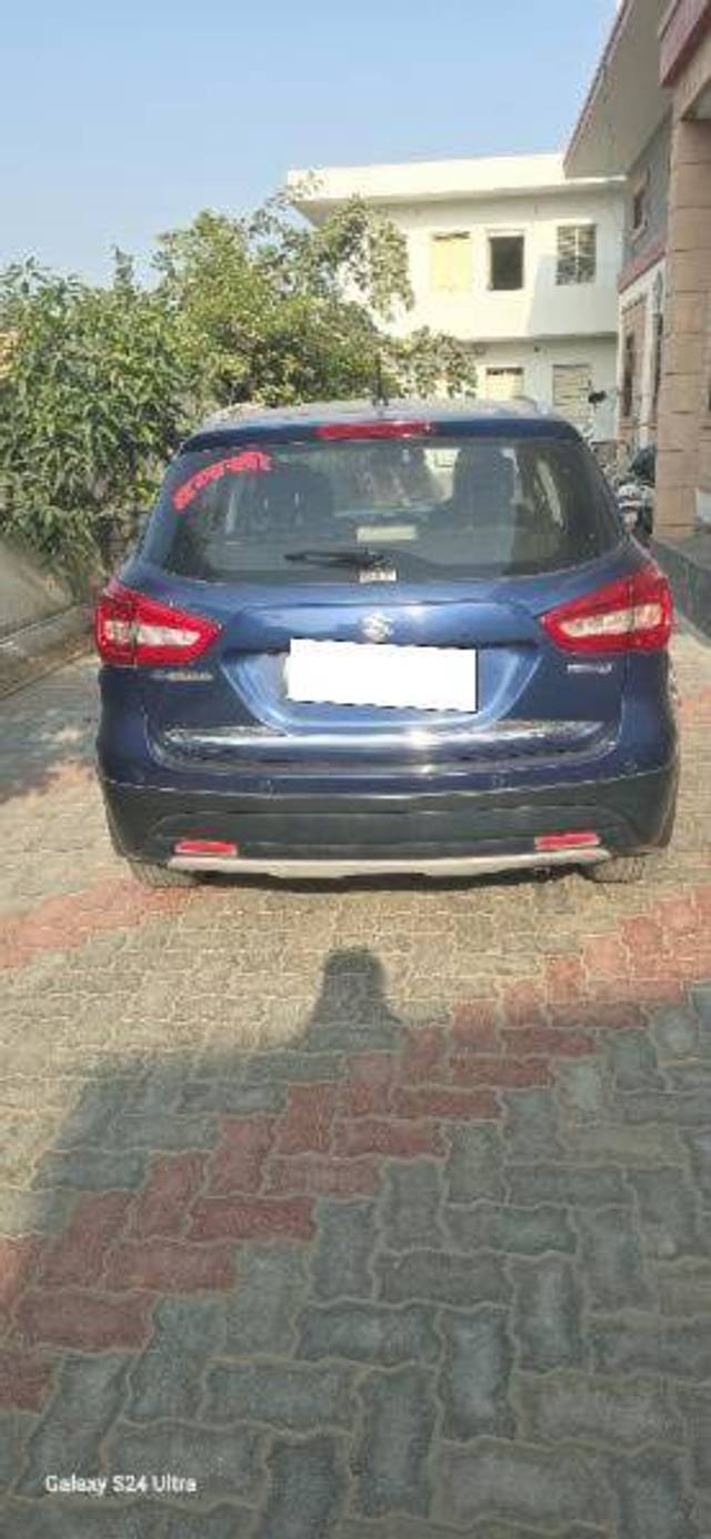 https://images10.gaadi.com/usedcar_image/4323472/original/52221e8c0832b2889b173844066d8df1.jpg?imwidth=6401