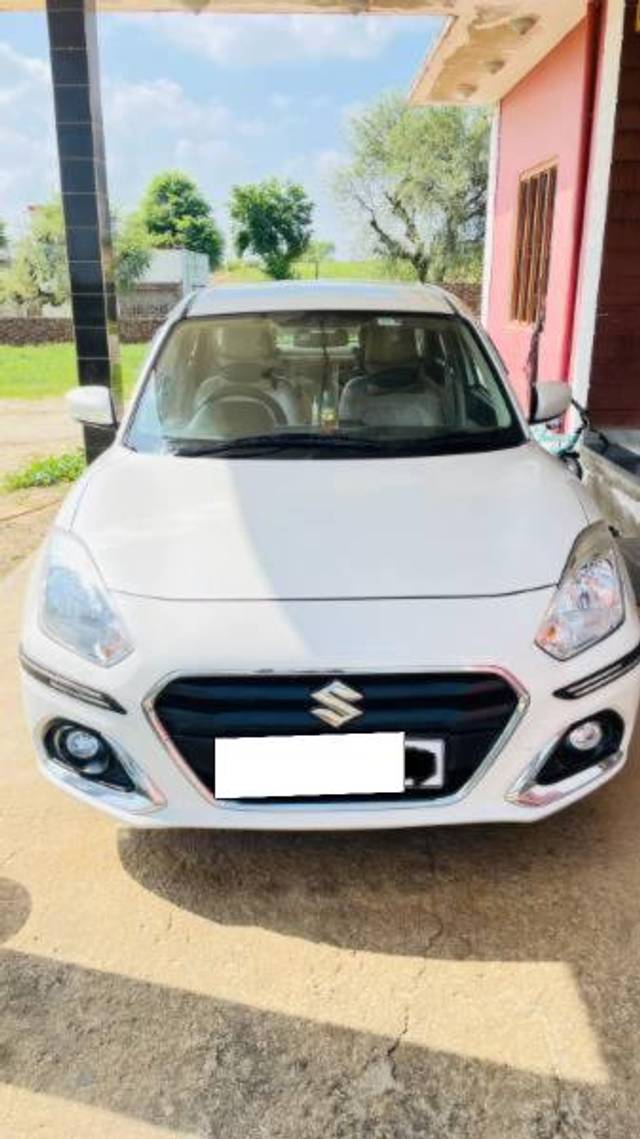 https://images10.gaadi.com/usedcar_image/4323497/original/processed_6f600992-68fb-4102-a6e5-8a617fe9f729.jpg?imwidth=6400