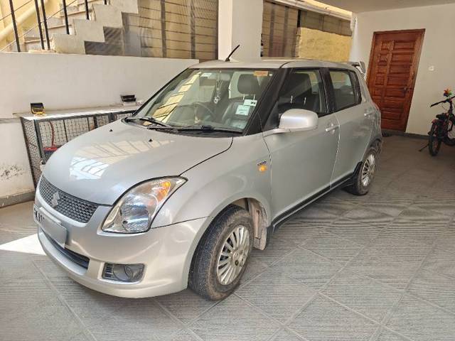 https://images10.gaadi.com/usedcar_image/4323500/original/a40c551c648bb559254445284f284b6c.jpg?imwidth=6400