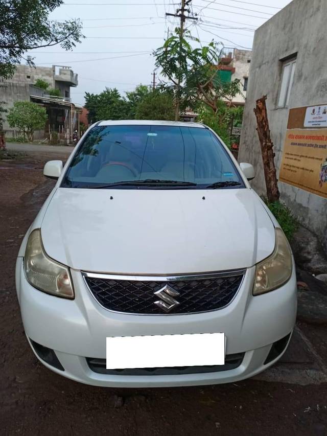 https://images10.gaadi.com/usedcar_image/4323508/original/processed_733fa33967451c2b6e2556c05f9a4a25.jpg?imwidth=6400