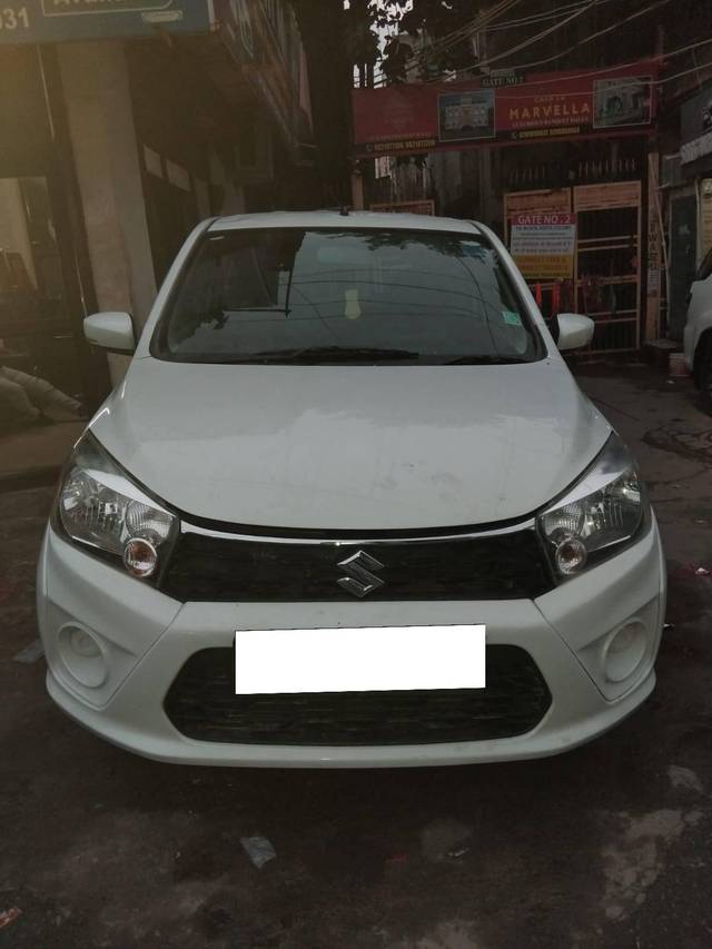 https://images10.gaadi.com/usedcar_image/4323560/original/processed_347e59dc932053bf18d2aac041c0c9bf.jpg?imwidth=6400