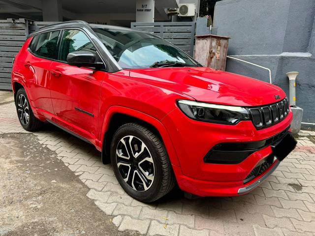 https://images10.gaadi.com/usedcar_image/4323573/original/processed_5f1d1da9b2b13df553b6e3d409283284.jpg?imwidth=6400