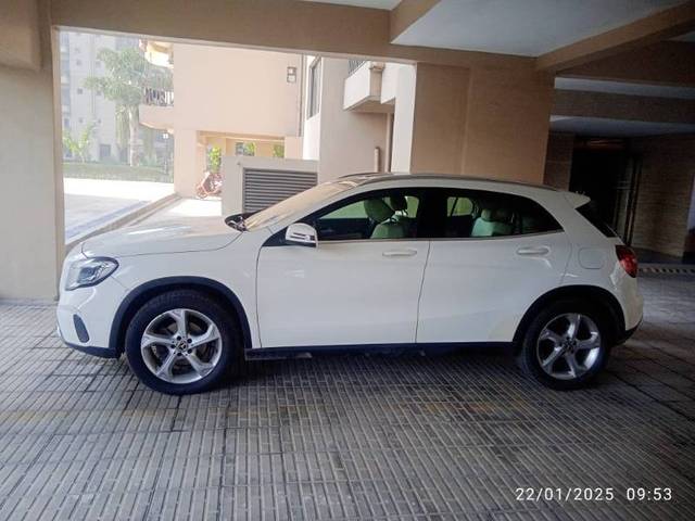 https://images10.gaadi.com/usedcar_image/4323591/original/0876acb771e4b6d16582fab651ca12d5.jpg?imwidth=6402