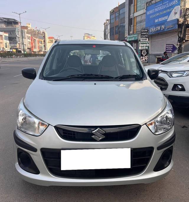 https://images10.gaadi.com/usedcar_image/4323632/original/processed_b335a82d7e7b9162a64a4011e9207661.jpg?imwidth=6401