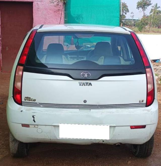 https://images10.gaadi.com/usedcar_image/4323691/original/processed_e338705a-90e0-4b4b-b40d-f3e5ae44306b.jpg?imwidth=6402