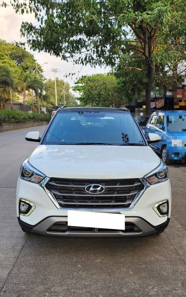 https://images10.gaadi.com/usedcar_image/4323850/original/processed_c3fc01b3996da145a4d39f64f7f168ec.jpg?imwidth=6400