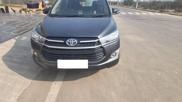 https://images10.gaadi.com/usedcar_image/4323857/original/processed_dff33996-a90f-4267-b396-b2f51a4d12a8.jpg?imwidth=6400